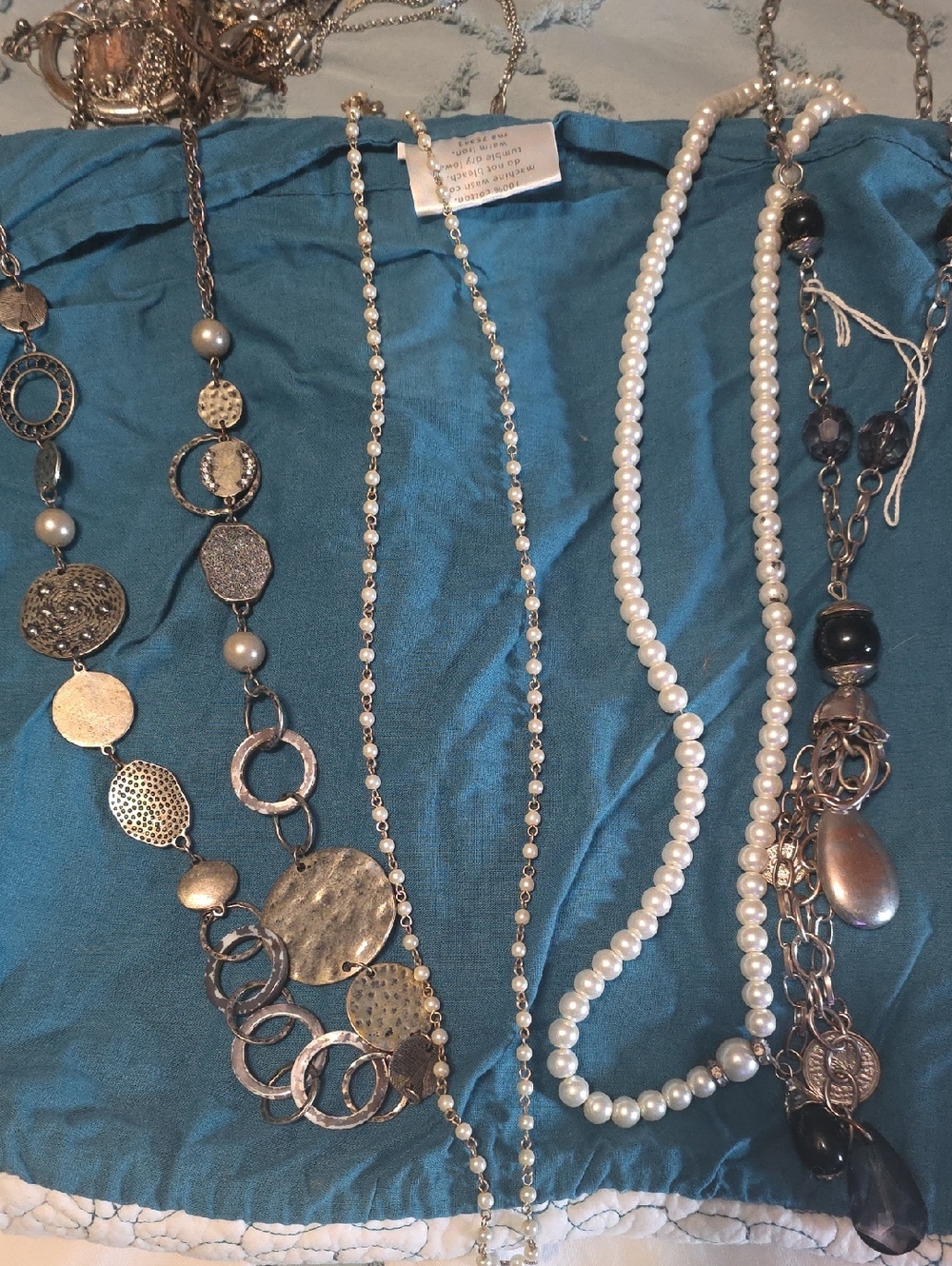 Pearl-Bead and Mixed-Metal Multi-Necklace Set - White and Gold